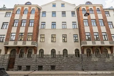Pārdod dzīvokli, Dzirnavu iela 9, Rīga, Labais krasts, Centrs / 249 000 € 21
