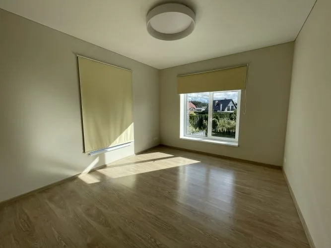 Izīrē māju, Lazdu iela 14, Babītes novads, Babītes pagasts, Sēbruciems / 1 300 € 18