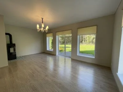 Izīrē māju, Lazdu iela 14, Babītes novads, Babītes pagasts, Sēbruciems / 1 300 € 11