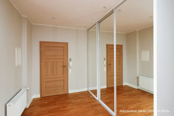 Apartment For Rent, Ziepniekkalna street 64 k1, Rīga, Kreisais krasts, Ziepniekkalns / 850 € 19