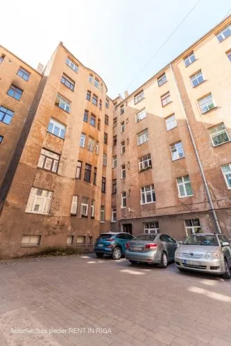 Apartment For Rent, Lenču street 2, Rīga, Labais krasts, Centrs / 690 € 16