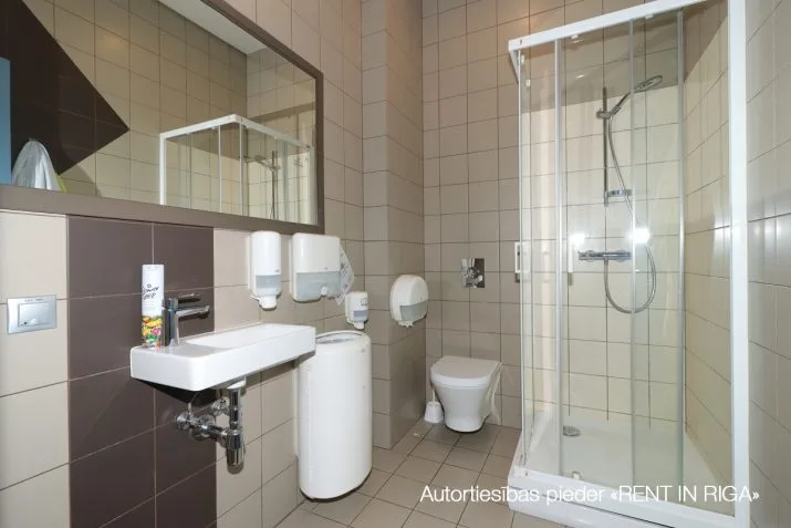 Izīrē biroju, Lielirbes iela 17, Rīga, Kreisais krasts, Šampēteris / 7 700 € 11