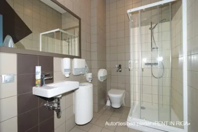 Izīrē biroju, Lielirbes iela 17, Rīga, Kreisais krasts, Šampēteris / 7 700 € 11