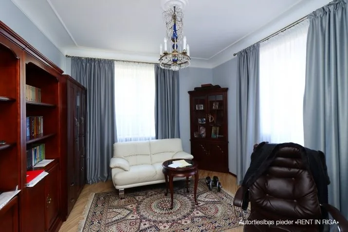Izīrē māju, Lielvārdes iela 56, Rīga, Labais krasts, Teika / 1 500 € 11
