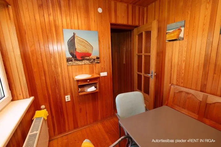 Izīrē māju, Lielvārdes iela 56, Rīga, Labais krasts, Teika / 1 500 € 14