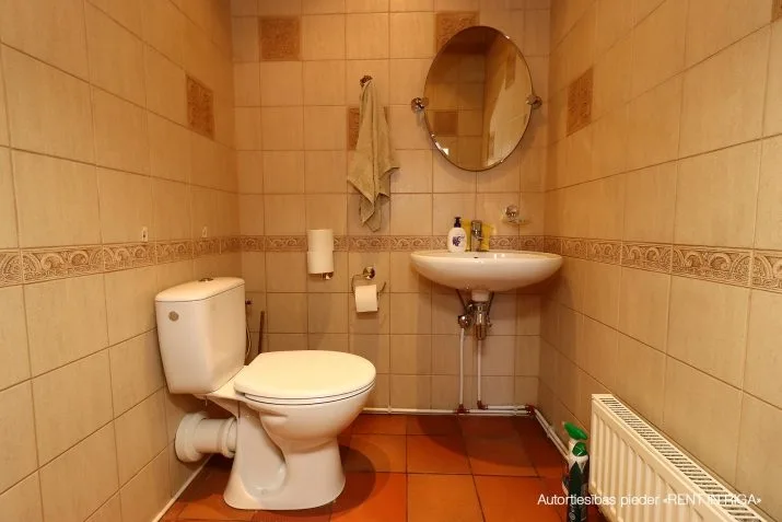 Izīrē māju, Lielvārdes iela 56, Rīga, Labais krasts, Teika / 1 500 € 17