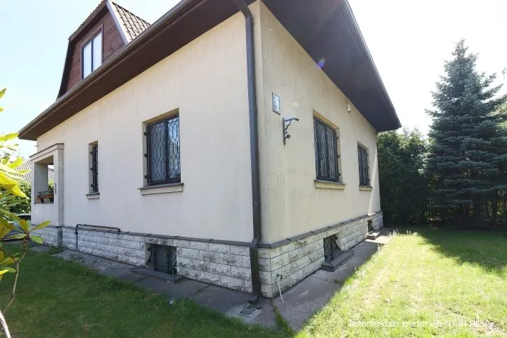 Izīrē māju, Lielvārdes iela 56, Rīga, Labais krasts, Teika / 1 500 € 24