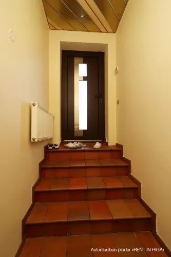 Izīrē māju, Lielvārdes iela 56, Rīga, Labais krasts, Teika / 1 500 € 21