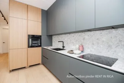 Pārdod dzīvokli, Čiekuru iela 3, Rīga, Labais krasts, Mežaparks / 185 900 € 3