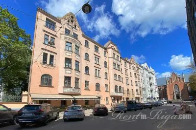 Pārdod dzīvokli, Baznīcas iela 27/29, Rīga, Labais krasts, Centrs / 255 000 € 19