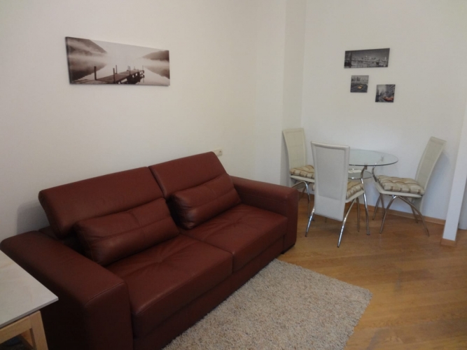Pulkveža Brieža iela 13 12