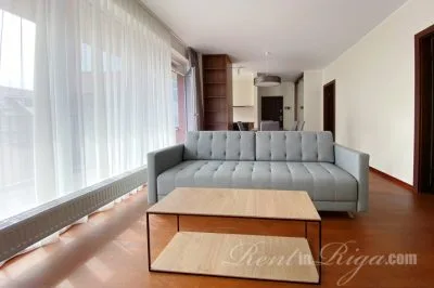 Pārdod dzīvokli, Rūpniecības iela 50, Rīga, Centrs / 220000 € 2