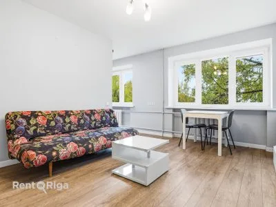 Izīrē dzīvokli, Trijādības iela 4A, Rīga, Āgenskalns / 490 € 3
