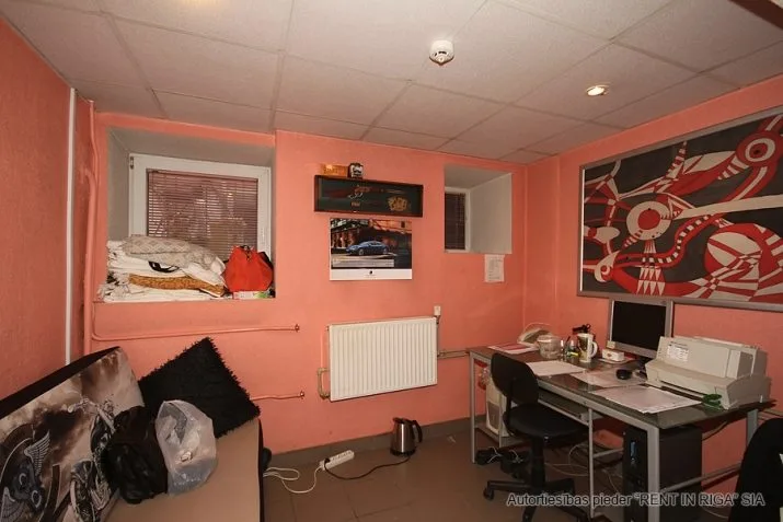 Pārdod tirdzniecības telpas, Emīlijas Benjamiņas iela 10, Rīga, Labais krasts, Centrs / 170 000 € 17