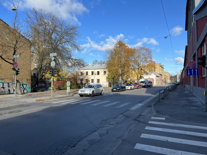 Valmieras iela 23 8