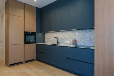 Pārdod dzīvokli, Čiekuru iela 3, Rīga, Labais krasts, Mežaparks / 263 520 € 8