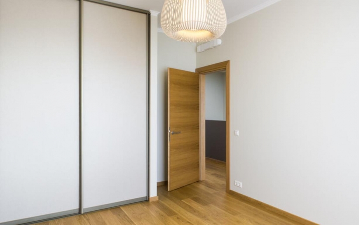 Izīrē māju, Parka iela 2, Babītes novads, Babītes pagasts, Piņķi / 1 400 € 12
