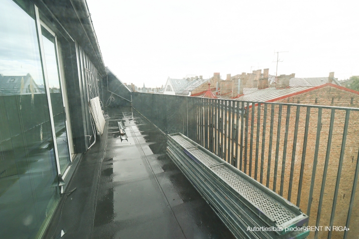Apartment For Sale, Aleksandra Čaka street 26, Rīga, Labais krasts, Centrs / 348 853 € 11