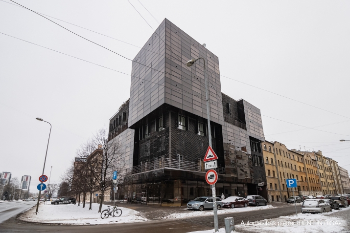 Pārdod dzīvokli, Hospitāļu iela 23, Rīga, Labais krasts, Centrs / 299 000 € 28