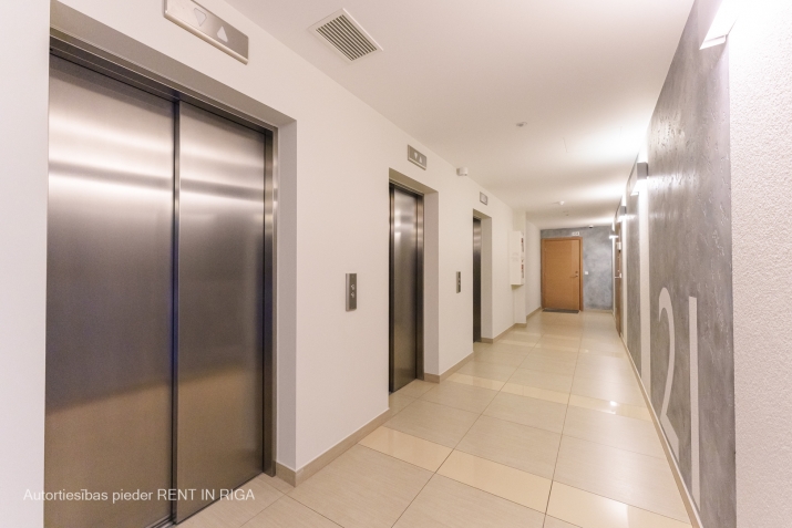 Izīrē dzīvokli, Jāņa Daliņa iela 8, Rīga, Labais krasts, Centrs / 1 600 € 26
