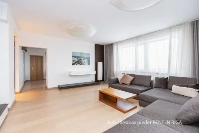 Izīrē dzīvokli, Jāņa Daliņa iela 8, Rīga, Labais krasts, Centrs / 1 600 € 2