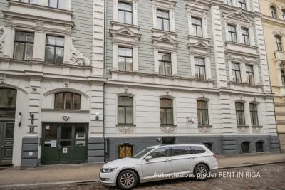 Izīrē tirdzniecības telpas, Vīlandes iela 3, Rīga, Labais krasts, Centrs / 2 343 € 16