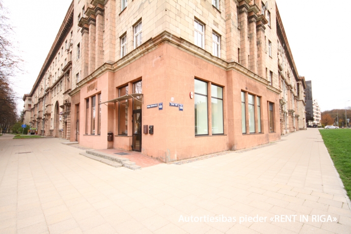 Аренда коммерческой недвижимости, Valdemāra улица 106, Rīga, Labais krasts, Centrs / 990 € 2