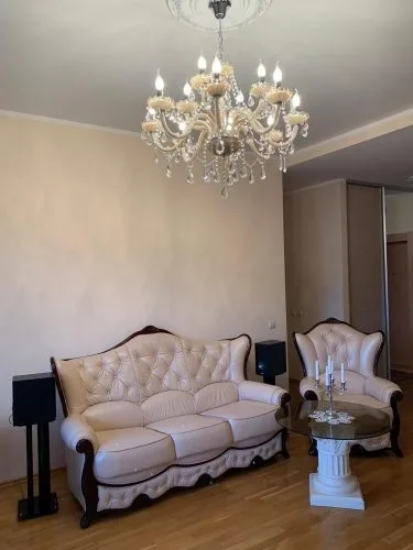 Izīrē dzīvokli, Liedes iela 28, Rīga, Šampēteris / 550 € 5