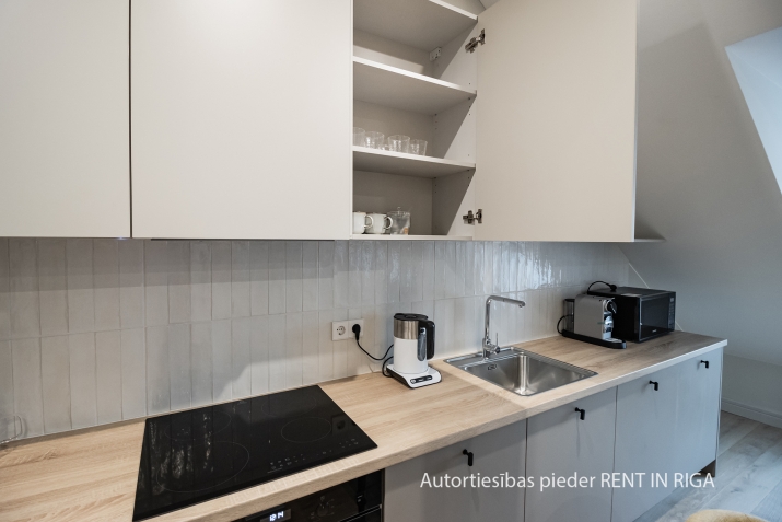 Izīrē dzīvokli, Blaumaņa iela 12, Rīga, Labais krasts, Centrs / 1 000 € 14
