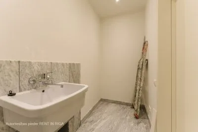 Izīrē biroju, Stabu iela 18B, Rīga, Labais krasts, Centrs / 1 400 € 8