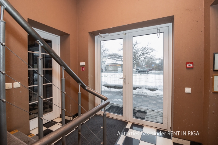 Pārdod biroju, Maija iela 18, Rīga, Labais krasts, Teika / 360 000 € 9