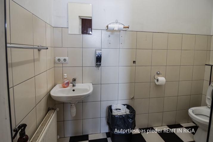 Pārdod biroju, Maija iela 18, Rīga, Labais krasts, Teika / 360 000 € 15