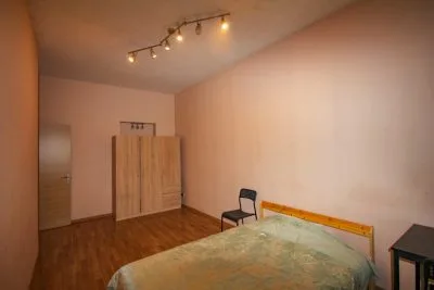 Izīrē dzīvokli, Rūdolfa iela 1, Rīga, Labais krasts, Centrs / 280 € 1