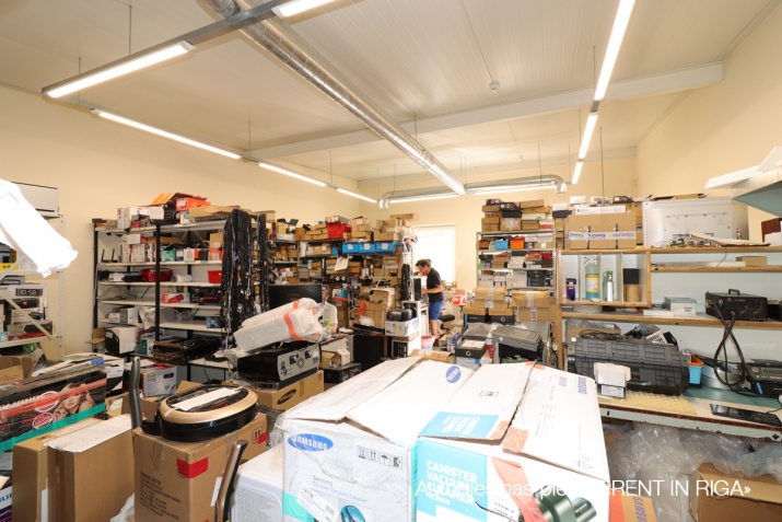 Izīrē tirdzniecības telpas, Tadaiķu iela 4, Rīga, Kreisais krasts, Torņkalns / 4 529 € 11