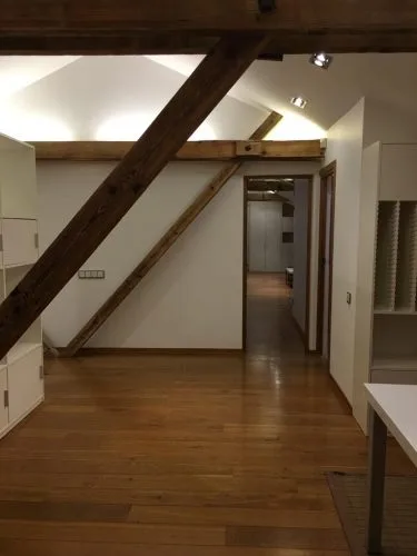 Izīrē dzīvokli, Valdemāra iela 123, Rīga, Labais krasts, Centrs / 700 € 5