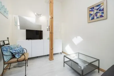 Izīrē dzīvokli, Pilsoņu iela 1, Jūrmala, Majori / 215 € 8