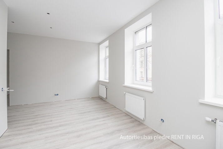 Продажа многоквартирного дома, Jāņa Asara улица 16a, Rīga, Labais krasts, Centrs / 2 392 310 € 15
