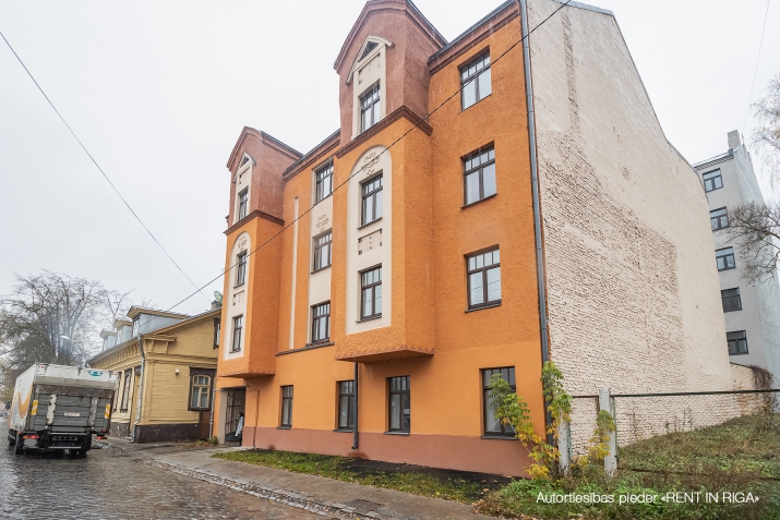 Pārdod dzīvokli, Jersikas iela 21, Rīga, Labais krasts, Maskavas forštate / 44 000 € 8