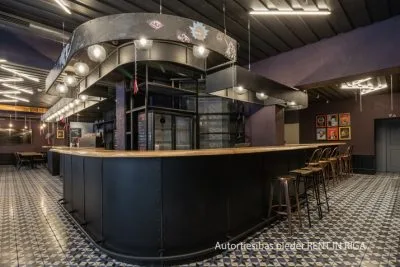 Izīrē tirdzniecības telpas, Lāčplēša iela 12, Rīga, Labais krasts, Centrs / 3 000 € 6