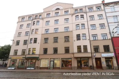 Izīrē tirdzniecības telpas, Krišjāņa Barona iela 32, Rīga, Labais krasts, Centrs / 1 350 € 8