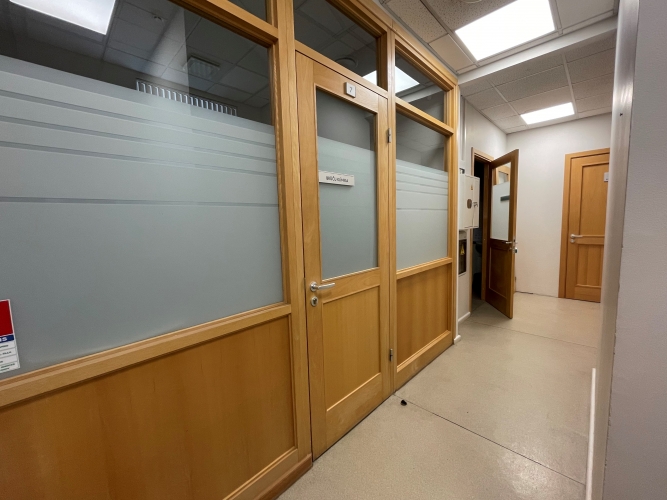 Izīrē tirdzniecības telpas, Pērnavas iela 10, Rīga, Labais krasts, Centrs / 2 684 € 17