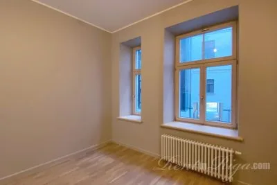 Pārdod dzīvokli, Kuģu iela 13, Rīga, Kreisais krasts, Āgenskalns / 99 900 € 1