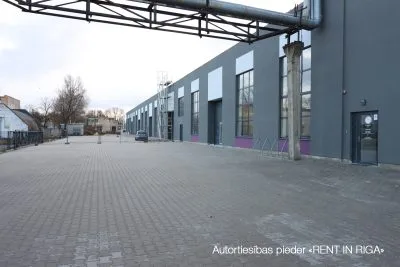 Izīrē noliktavu, Kauguru iela 8, Rīga, Kreisais krasts, Šampēteris / 24 000 € 8