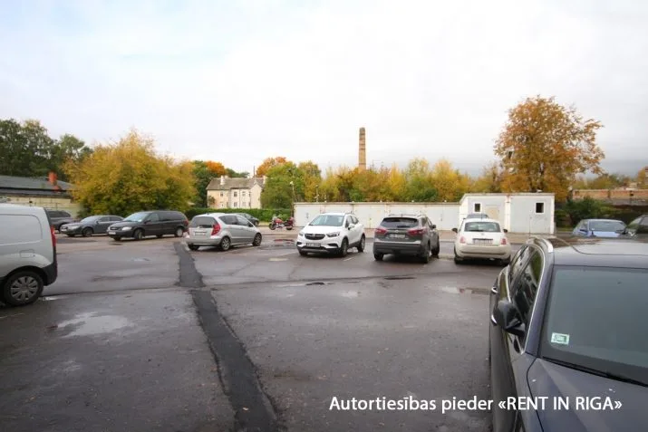 Izīrē biroju, Brīvības gatve 223, Rīga, Labais krasts, Purvciems / 3 240 € 15