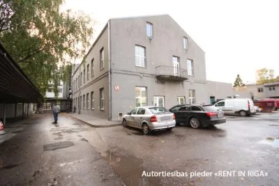 Izīrē biroju, Brīvības gatve 223, Rīga, Labais krasts, Purvciems / 3 240 € 1