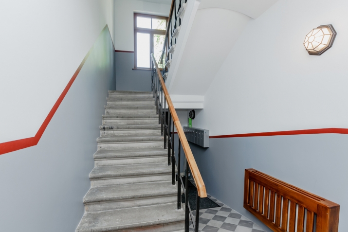 Izīrē dzīvokli, Altonavas iela 2, Rīga, Kreisais krasts, Torņkalns / 650 € 15