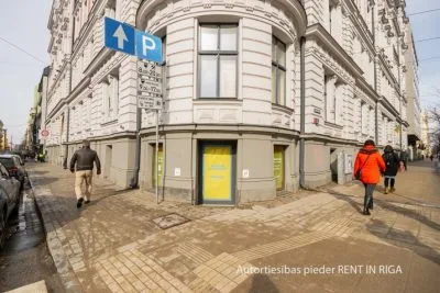 Izīrē tirdzniecības telpas, Valdemāra iela 27/29, Rīga, Centrs / 1750 € 2