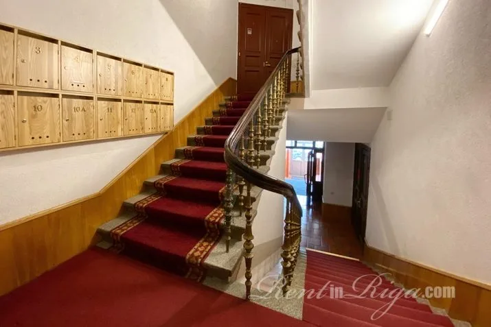 Pārdod dzīvokli, Raiņa bulvāris 3, Rīga, Labais krasts, Centrs / 296 000 € 15