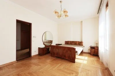 Pārdod dzīvokli, Raiņa bulvāris 3, Rīga, Labais krasts, Centrs / 296 000 € 2