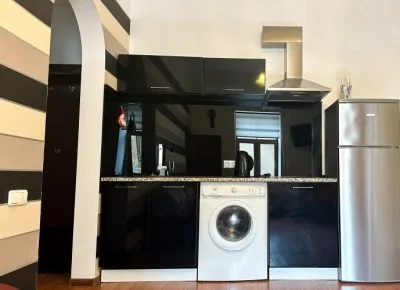 Izīrē dzīvokli, Aleksandra Čaka iela 33, Rīga, Centrs / 420 € 6